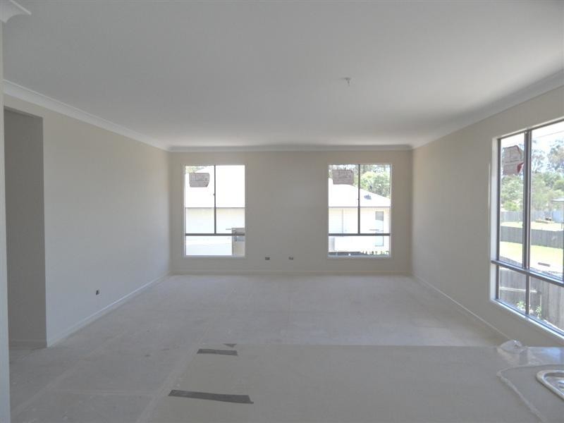 11 Clarke Court, Collingwood Park QLD 4301