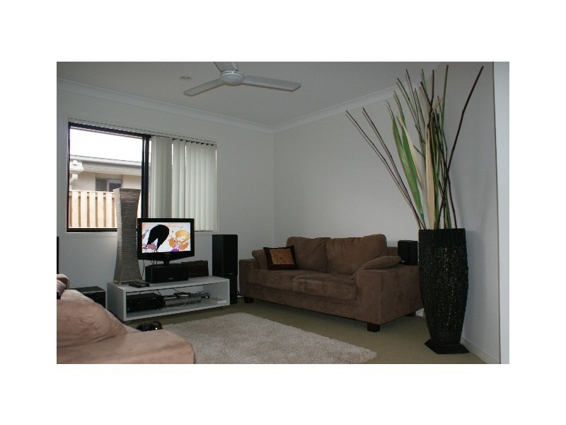 41 The Landings, Coomera QLD 4209