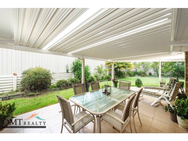 27 Bobbie Street, Parkinson QLD 4115