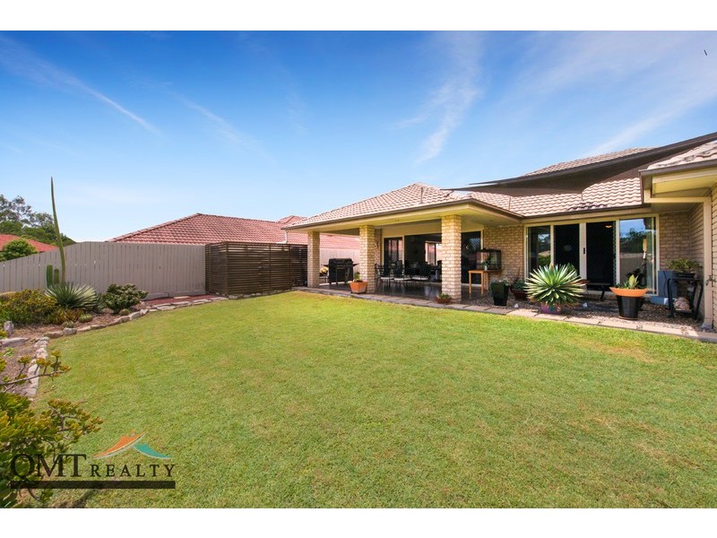 32 Watarrka Drive, Parkinson QLD 4115