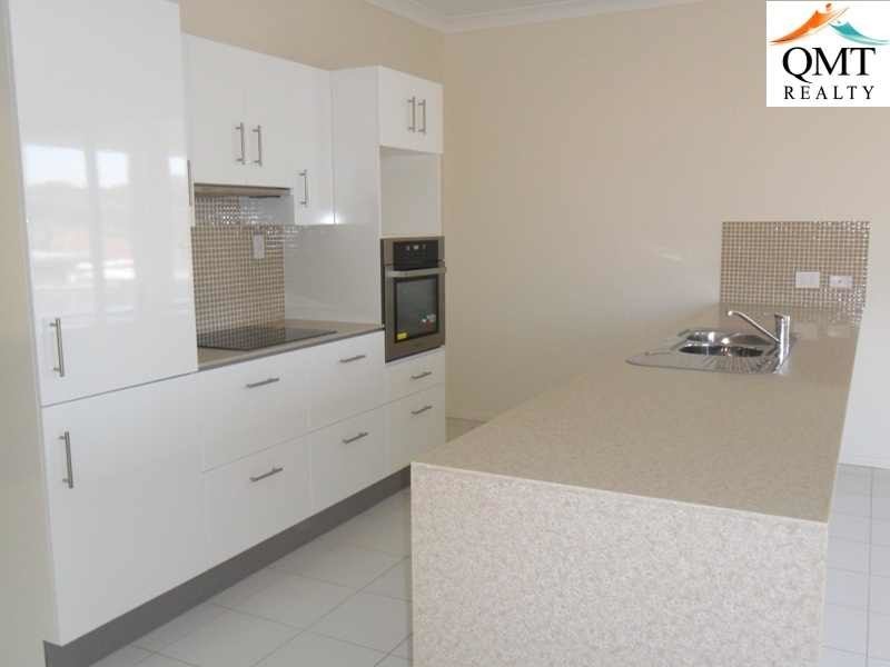 11 Lilly Close, Yamanto QLD 4305