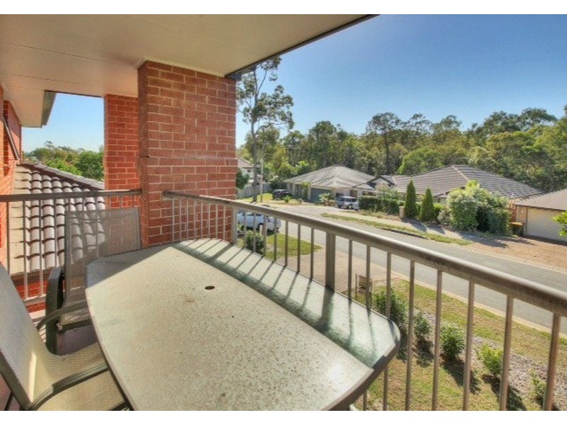 105 Jubilee Avenue, Forest Lake QLD 4078