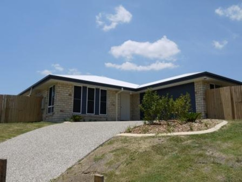 14 Petal Place, Yamanto QLD 4305