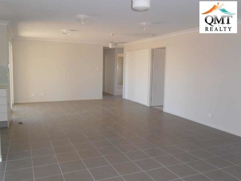 14 Petal Place, Yamanto QLD 4305