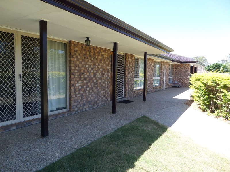 51 Colisa Cres, Regents Park QLD 4118