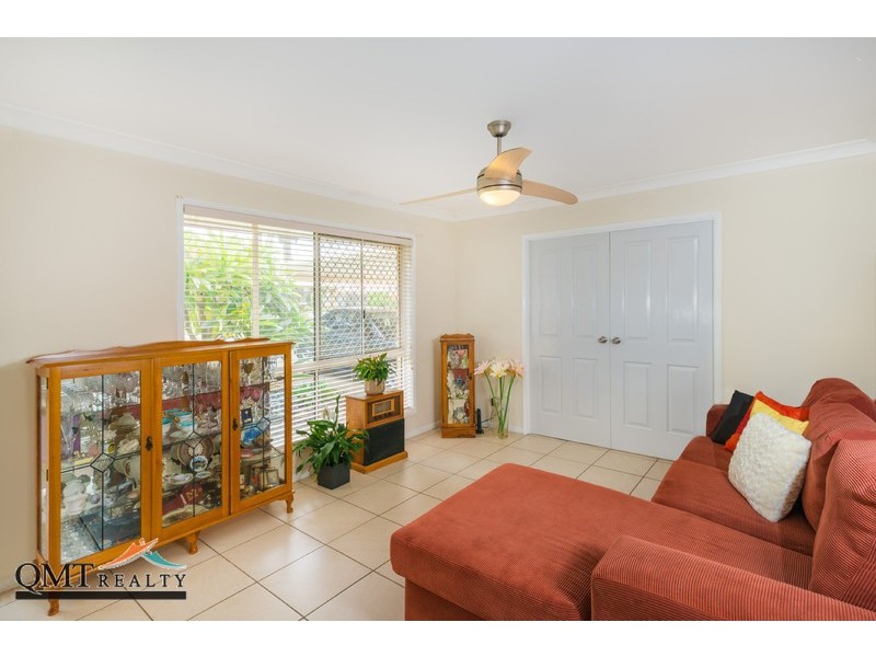 17 Stringybark Street, Regents Park QLD 4118
