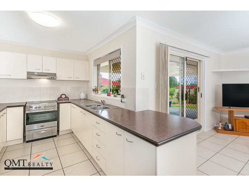 17 Stringybark Street, Regents Park QLD 4118