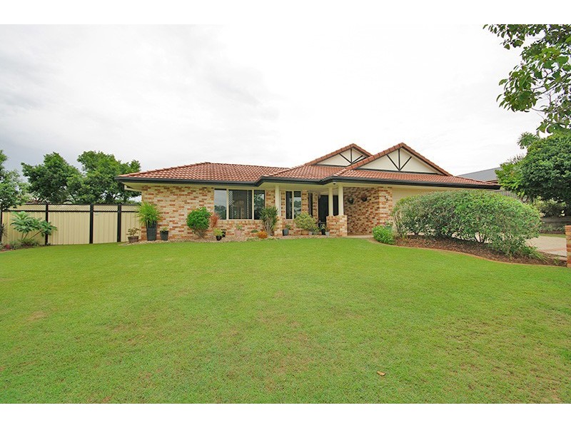 19 Morialta Place, Parkinson QLD 4115