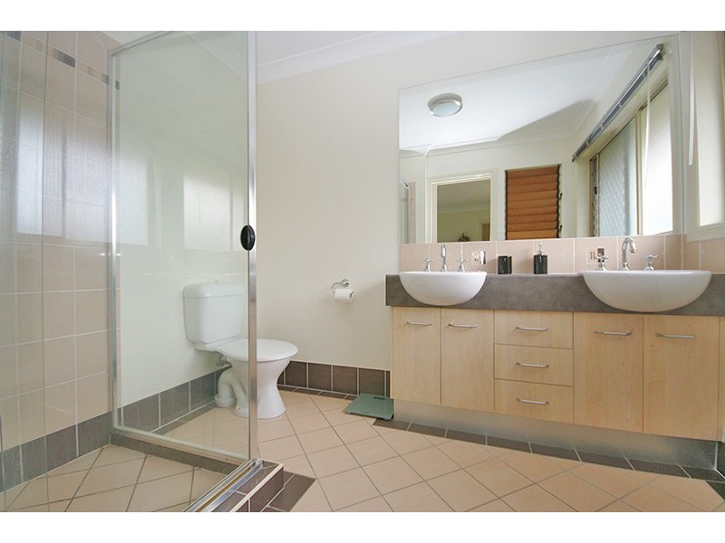 19 Morialta Place, Parkinson QLD 4115