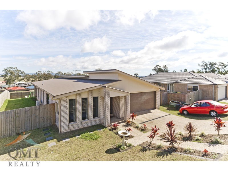 14 Benjamin Court, Yamanto QLD 4305