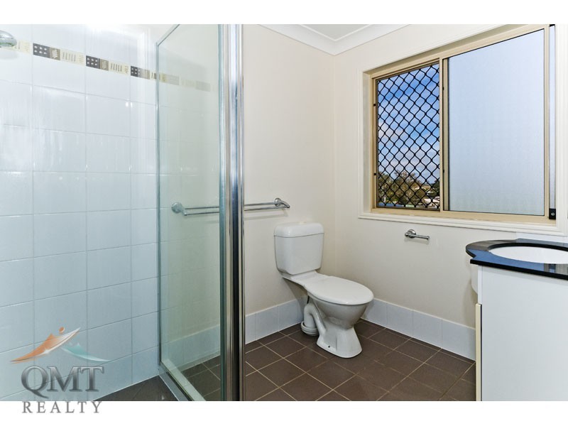 14 Benjamin Court, Yamanto QLD 4305