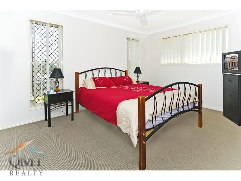 14 Benjamin Court, Yamanto QLD 4305
