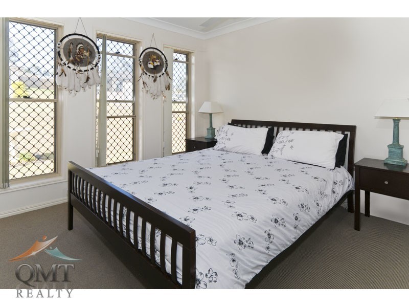 14 Benjamin Court, Yamanto QLD 4305