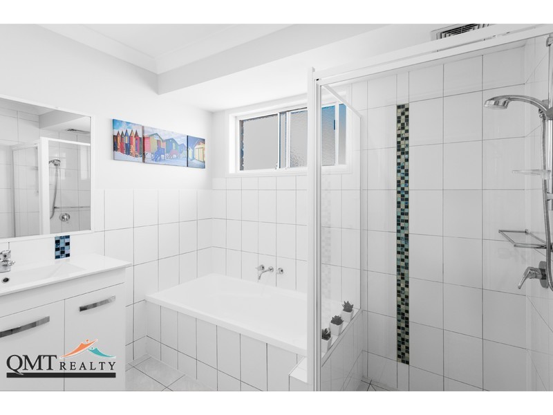 1 Freeman Place, Calamvale QLD 4116