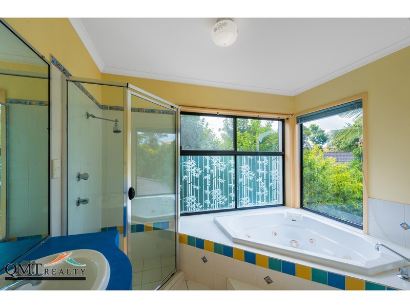 37 Clifton Place, Parkinson QLD 4115