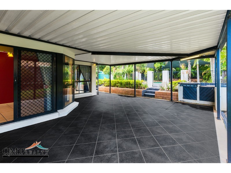 37 Clifton Place, Parkinson QLD 4115