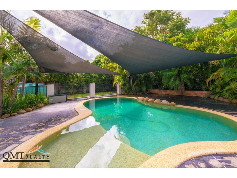 37 Clifton Place, Parkinson QLD 4115