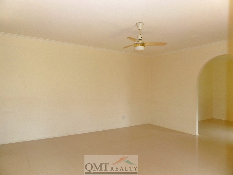 17 Elonera Drive, Slacks Creek QLD 4127