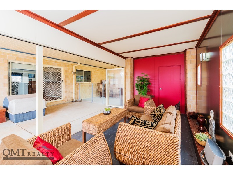 9-11 Waterdragon Court, New Beith QLD 4124