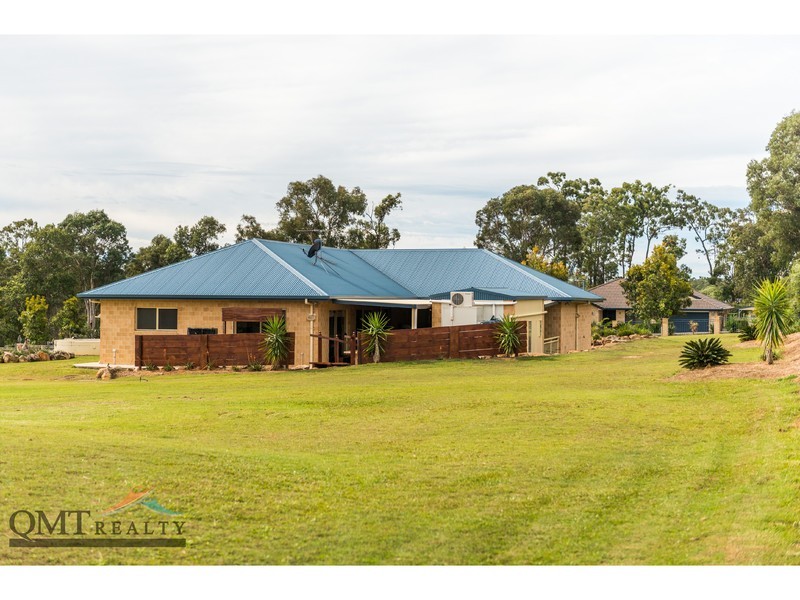 9-11 Waterdragon Court, New Beith QLD 4124