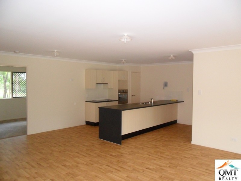 1 Walter Street, Blackstone QLD 4304