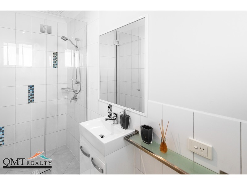 1 Freeman Place, Calamvale QLD 4116