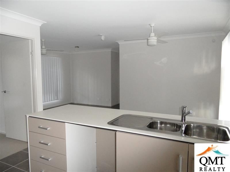 88 High Street, Blackstone QLD 4304