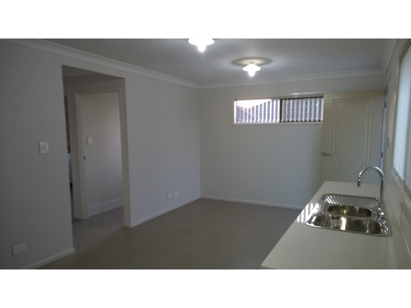 8 Renee Street, Redbank Plains QLD 4301