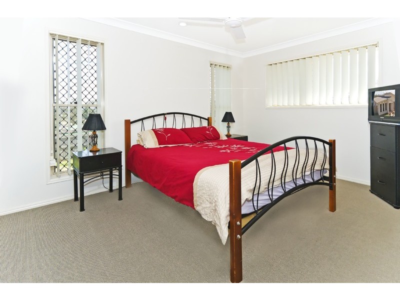 14 Benjamin Court, Yamanto QLD 4305