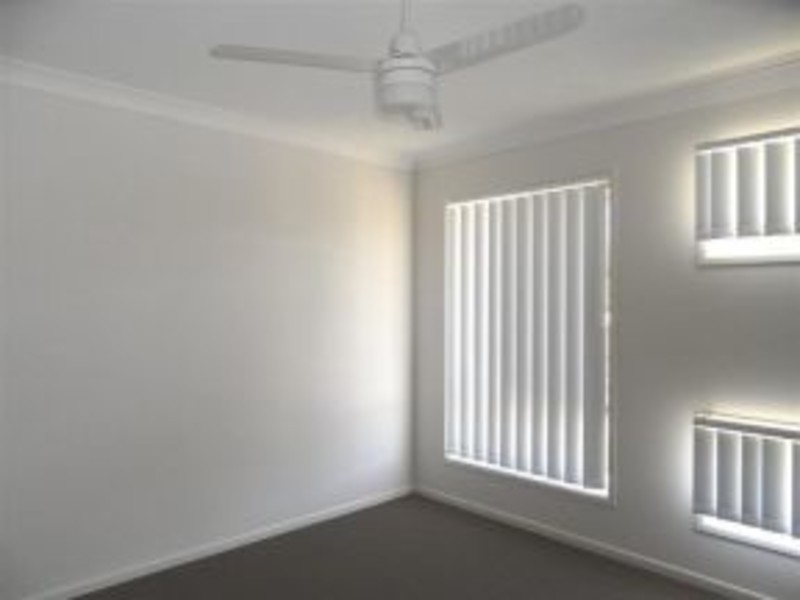 221 Eagle Street, Collingwood Park QLD 4301