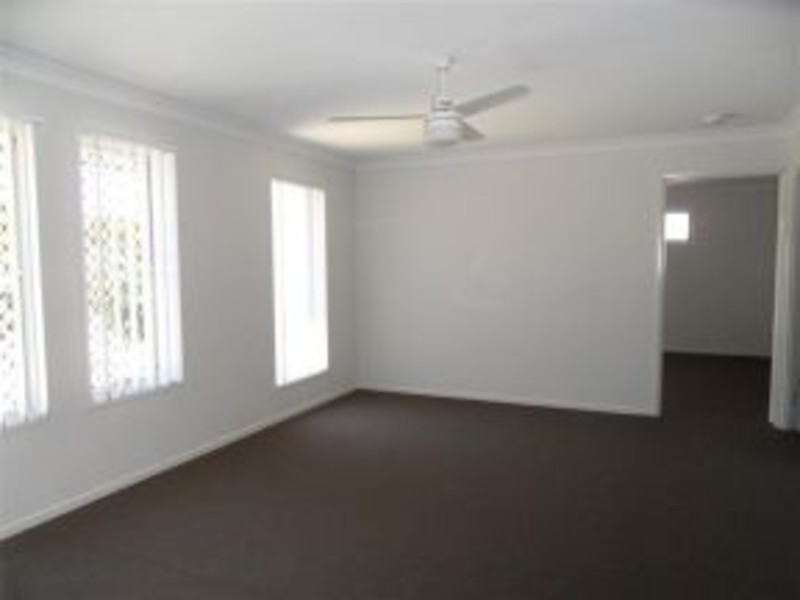 221 Eagle Street, Collingwood Park QLD 4301