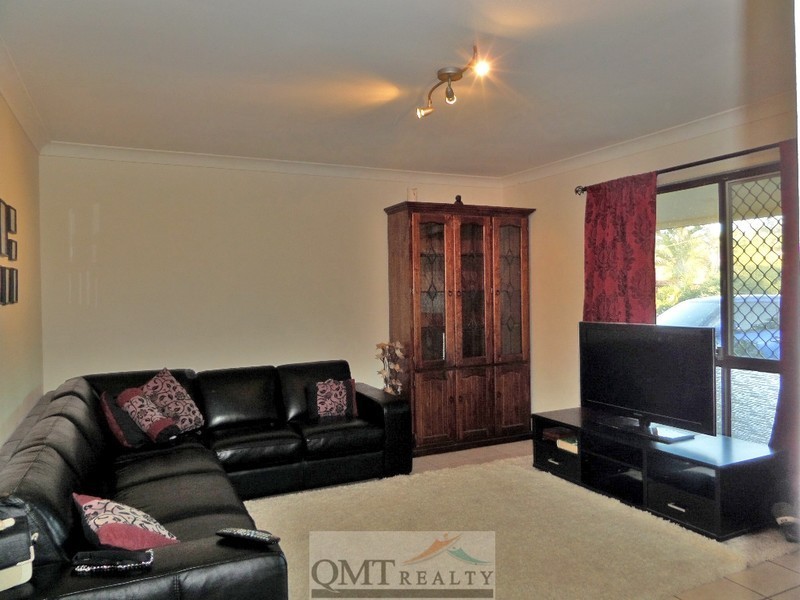 4 Cyril Court, Hillcrest QLD 4118