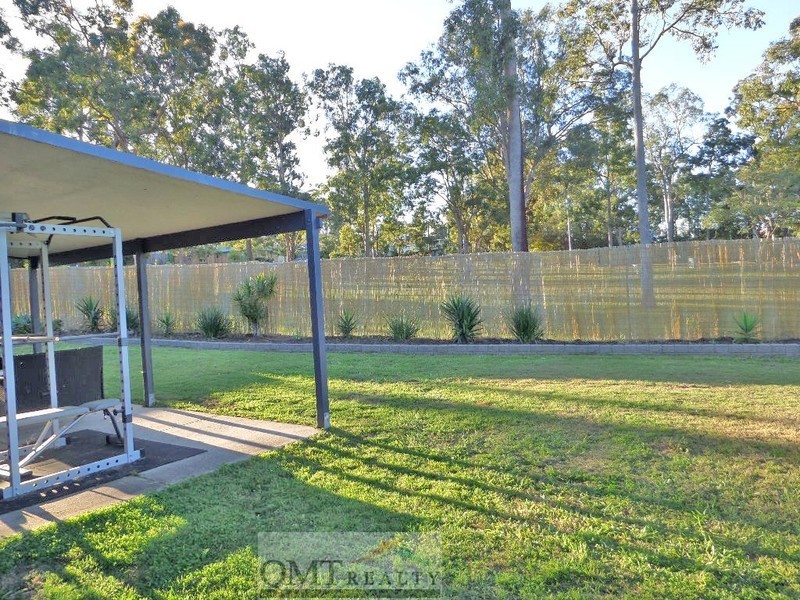 4 Cyril Court, Hillcrest QLD 4118