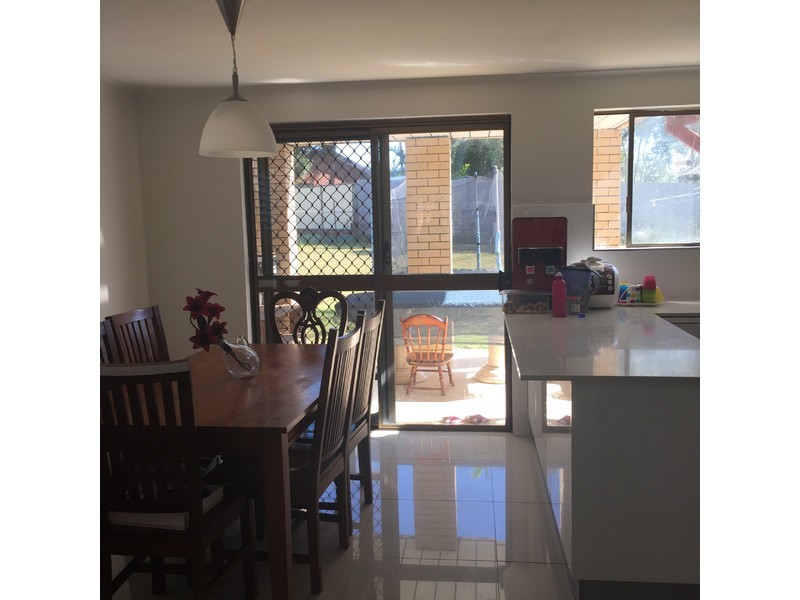 7 Paringa Court, Hillcrest QLD 4118