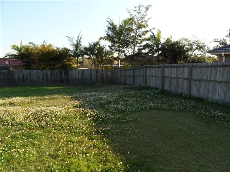 32 Maryland Place, Parkinson QLD 4115