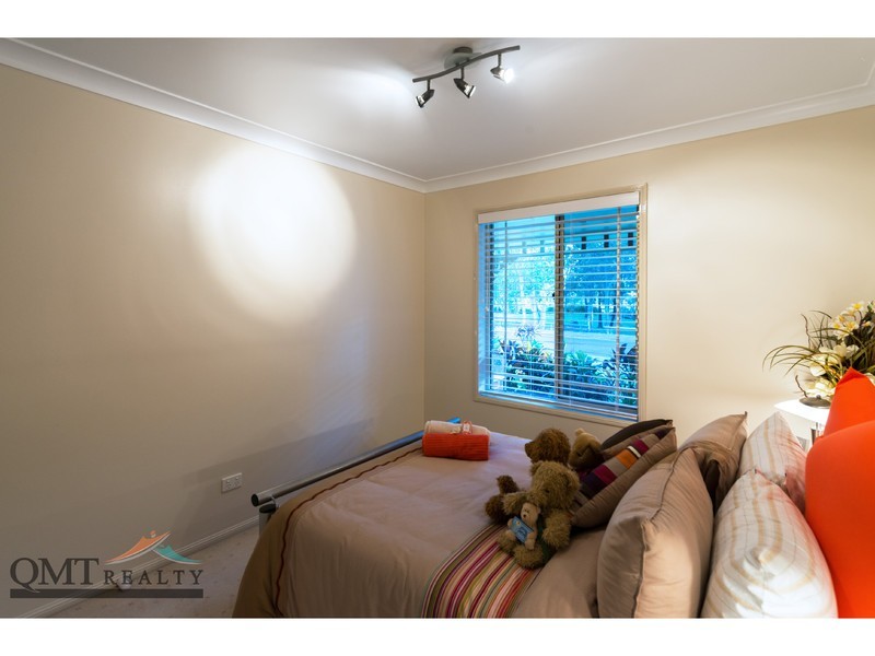 5 Superior Place, Parkinson QLD 4115