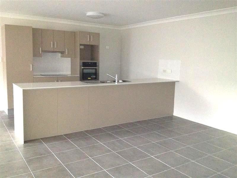 1/6B Vicki Street, Redbank Plains QLD 4301