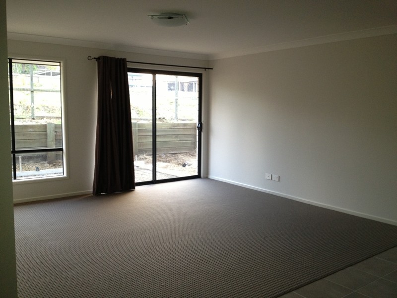 1/6B Vicki Street, Redbank Plains QLD 4301