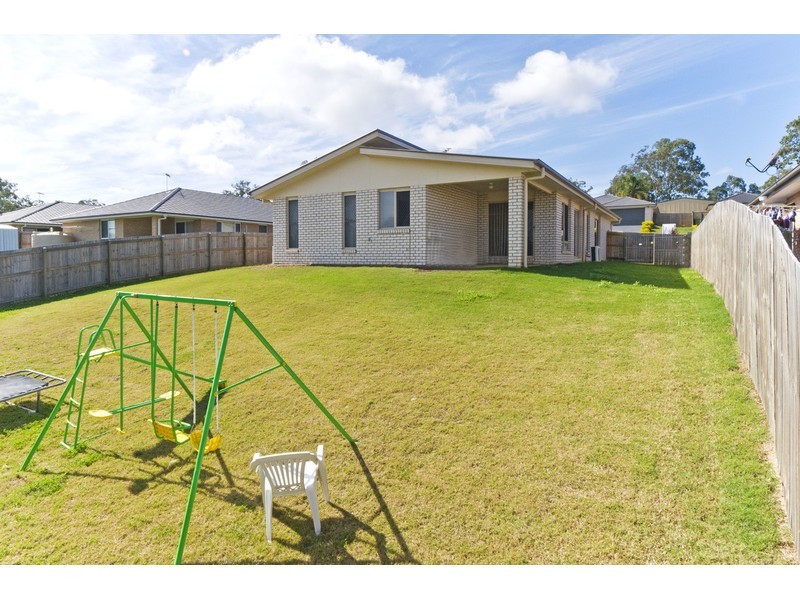 14 Benjamin Court, Yamanto QLD 4305