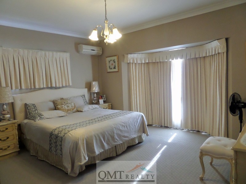 134 Contact Us, Stretton QLD 4116