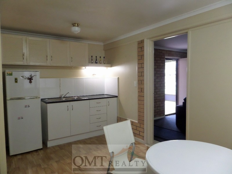 37 Caroline Street, Riverview QLD 4303