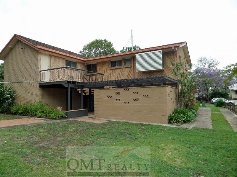 37 Caroline Street, Riverview QLD 4303