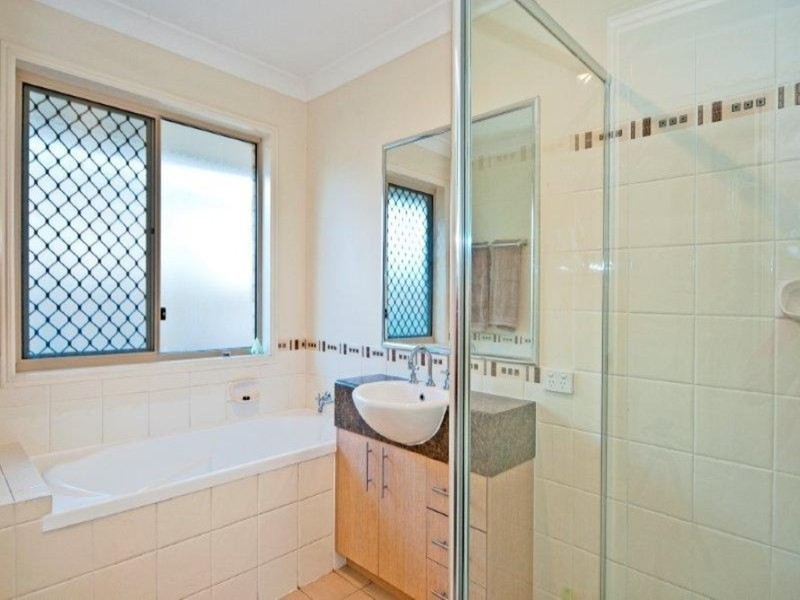 13 Sands Court, Collingwood Park QLD 4301