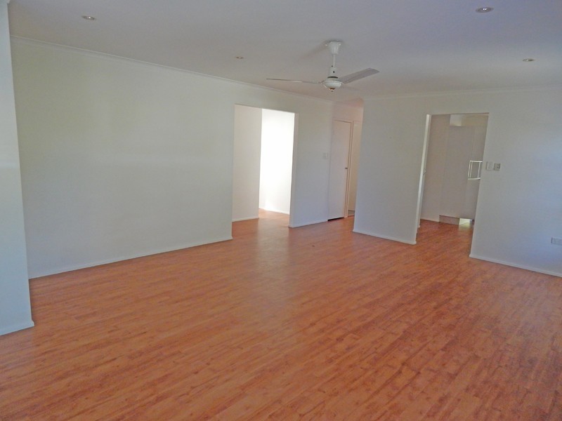 26 Genoa Street, Macgregor QLD 4109