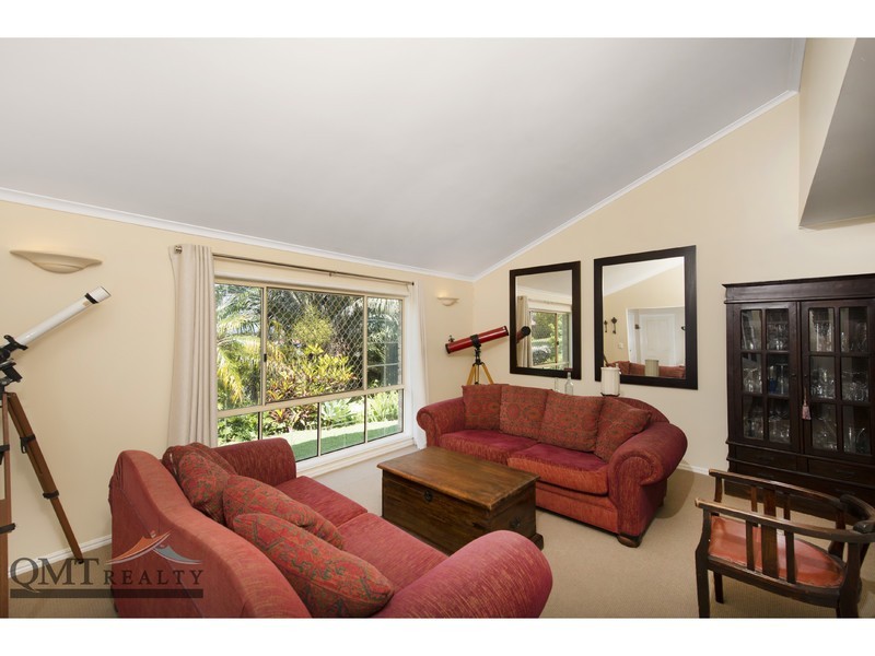 16 Tulipwood Place, Stretton QLD 4116