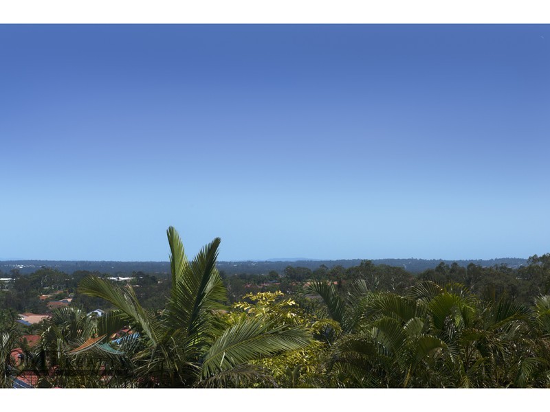 16 Tulipwood Place, Stretton QLD 4116