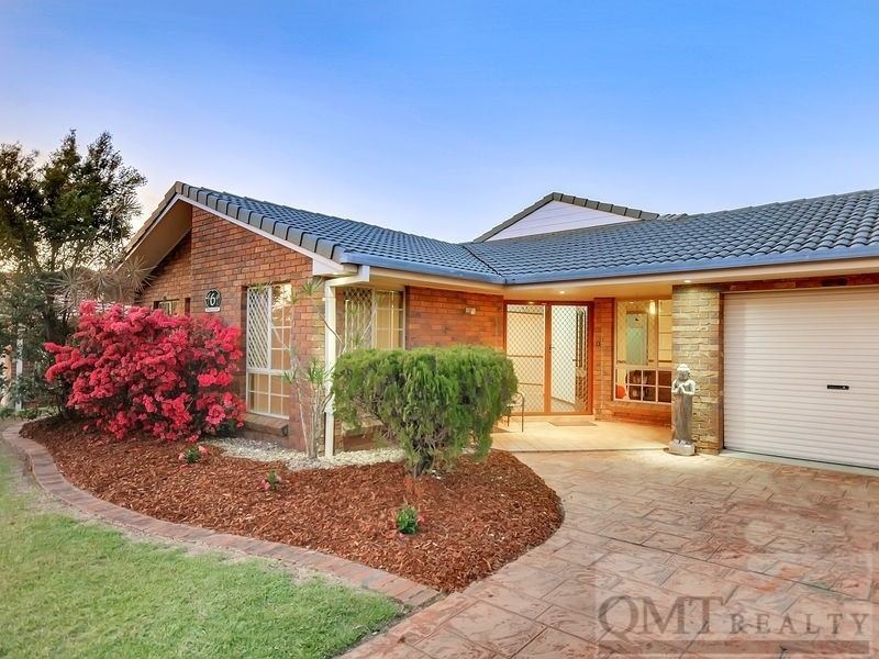 6 Truman Court, Stretton QLD 4116