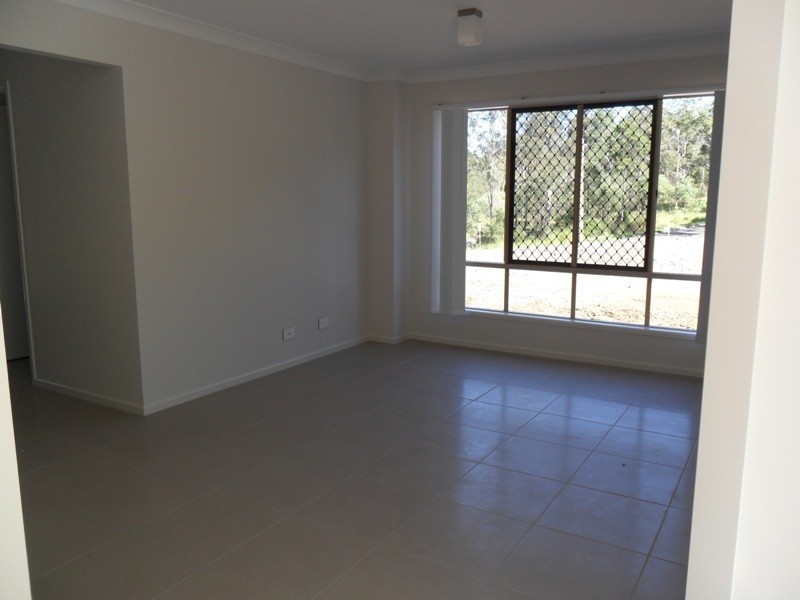 43 Conway Street, Riverview QLD 4303