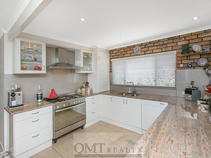 8 Dromos Street, Eight Mile Plains QLD 4113