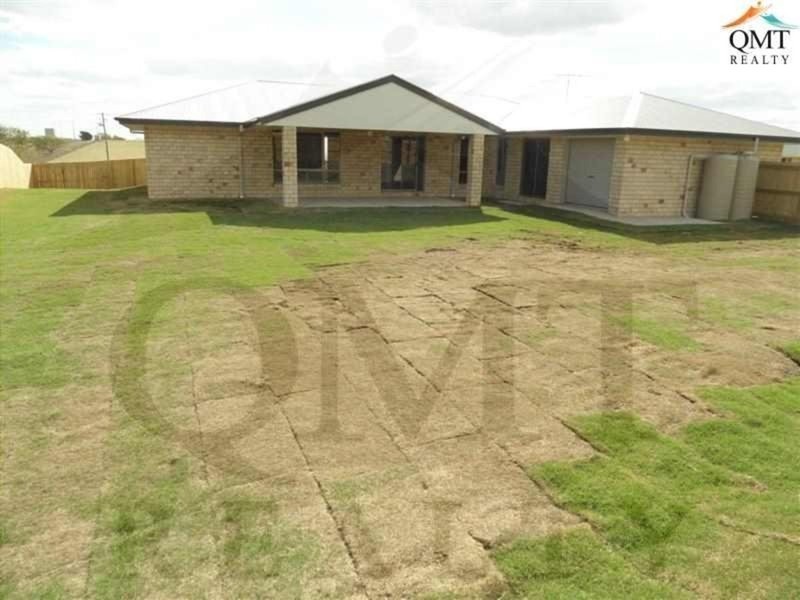 13 Petal Place, Yamanto QLD 4305